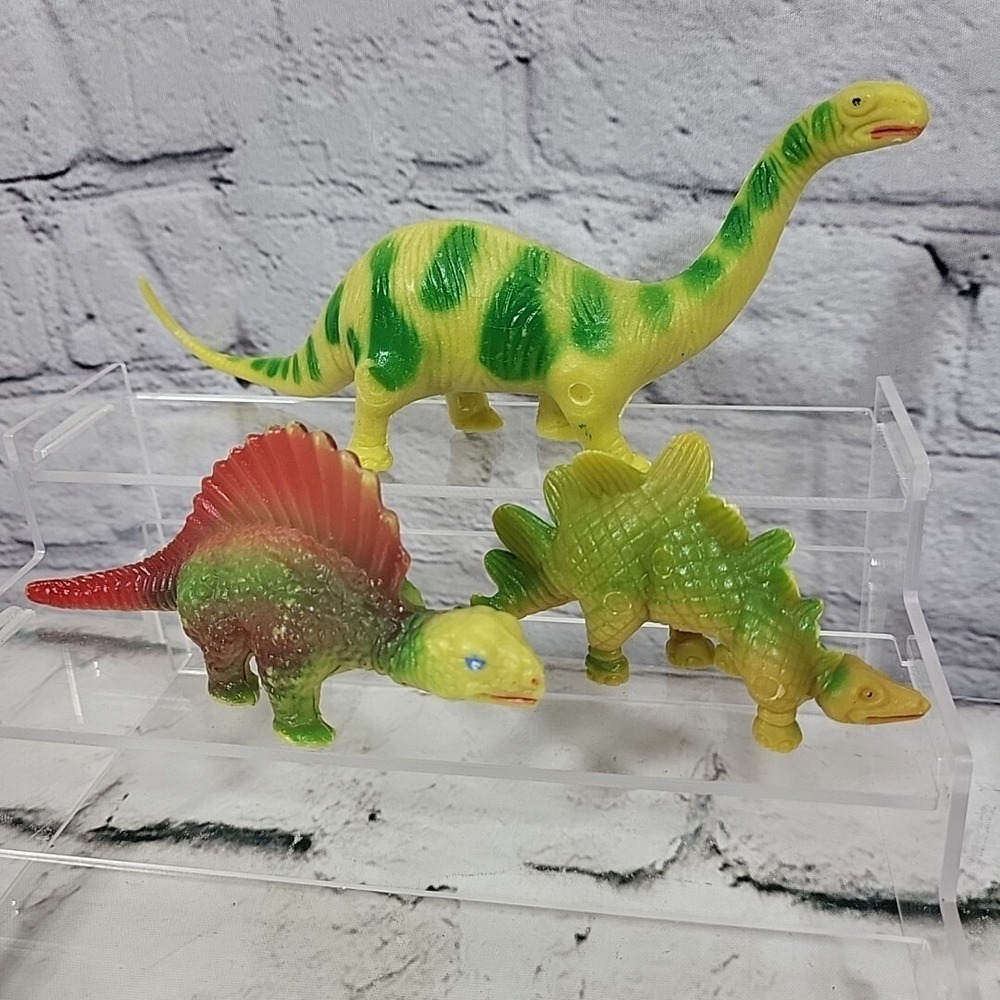 Vintage Plastic Dinosaurs Lot of 3‎